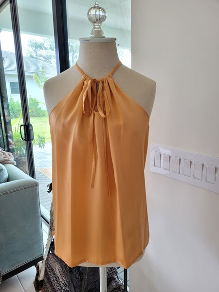 Keyhole Top