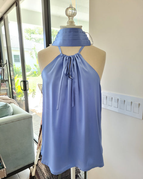 Keyhole Top