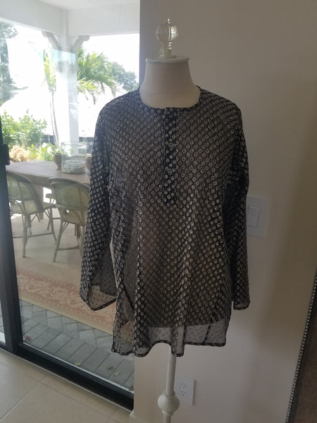Tunic Top w 3 buttons